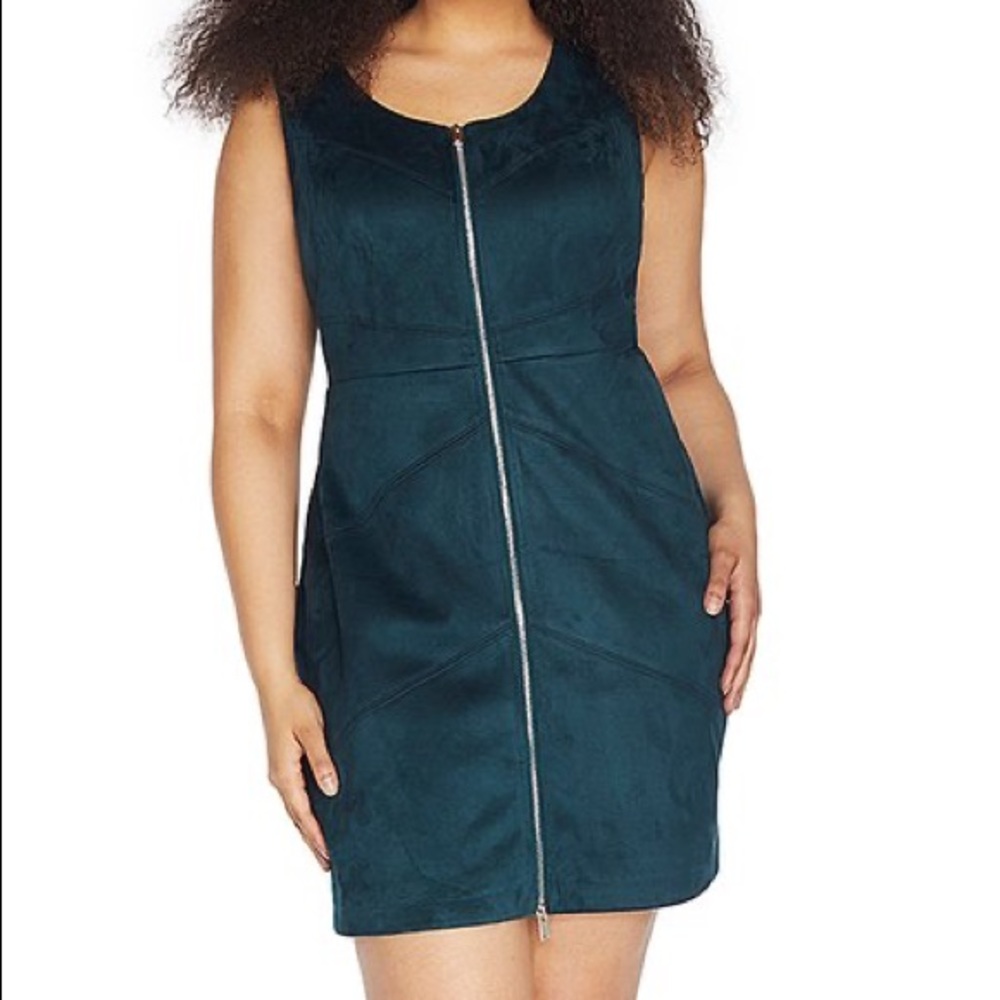NWT Rebel Wilson | x angels sea moss zip-front